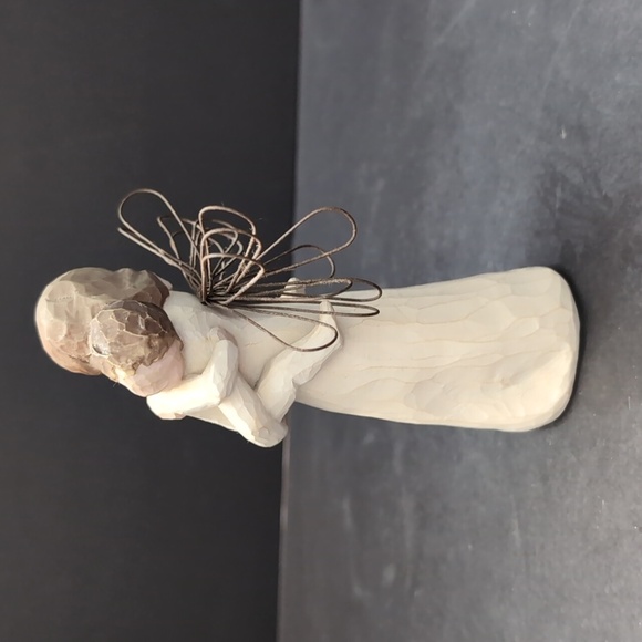 Willow Tree,Angels Embrace ,Angel Holding Baby Figurine. - Picture 5 of 6